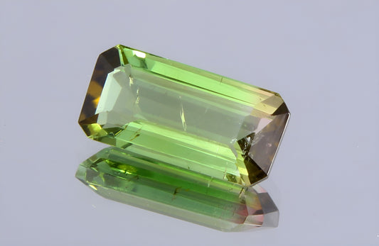 certified natural unheated green tourmaline octagon cut faceted loose gemstone 1.17 carat, october birthstone for jewelry making