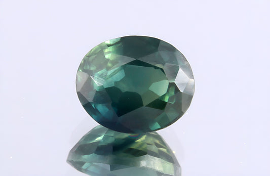 Stunning natural green Teal Sapphire oval cut shape faceted loose gemstone 0.52 Carat for jewelry making, September birthstone