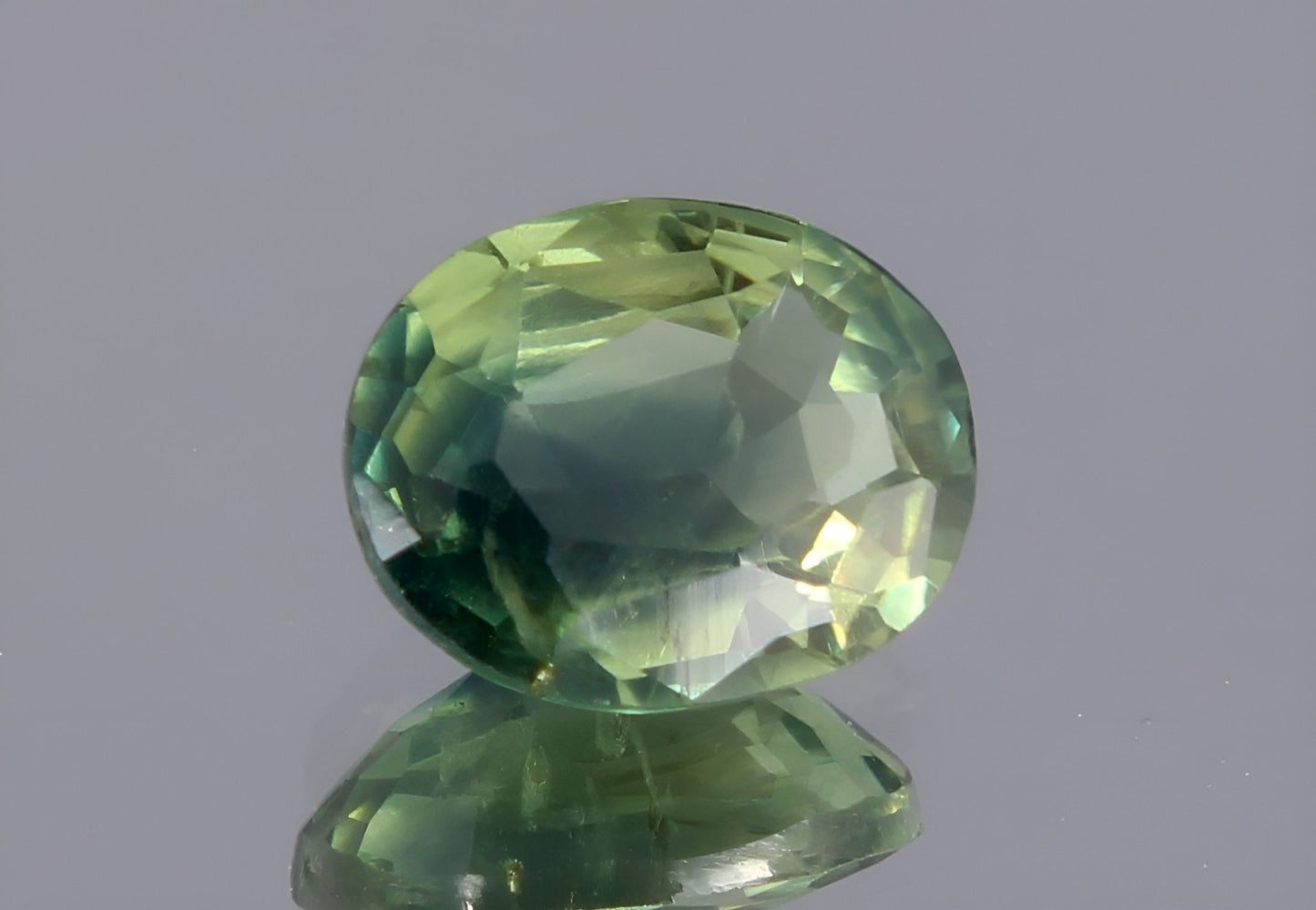 Stunning natural green Teal Sapphire oval cut shape faceted loose gemstone 0.44 Carat for jewelry making, September birthstone