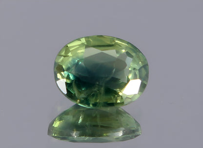 Stunning natural green Teal Sapphire oval cut shape faceted loose gemstone 0.44 Carat for jewelry making, September birthstone